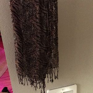 70 X 25” Viscose scarf